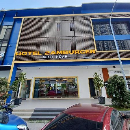 Hotel Zamburger Bukit Indah Τζόχορ Μπάχρου Εξωτερικό φωτογραφία