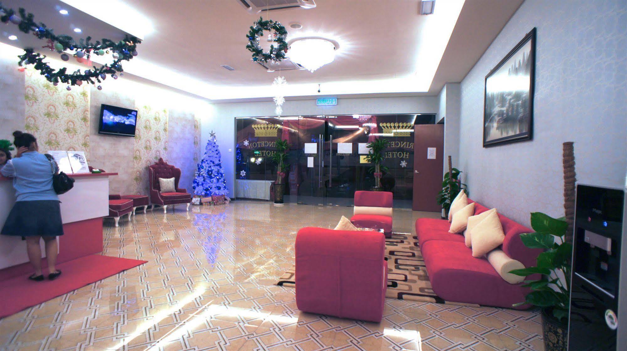 Hotel Zamburger Bukit Indah Τζόχορ Μπάχρου Εξωτερικό φωτογραφία