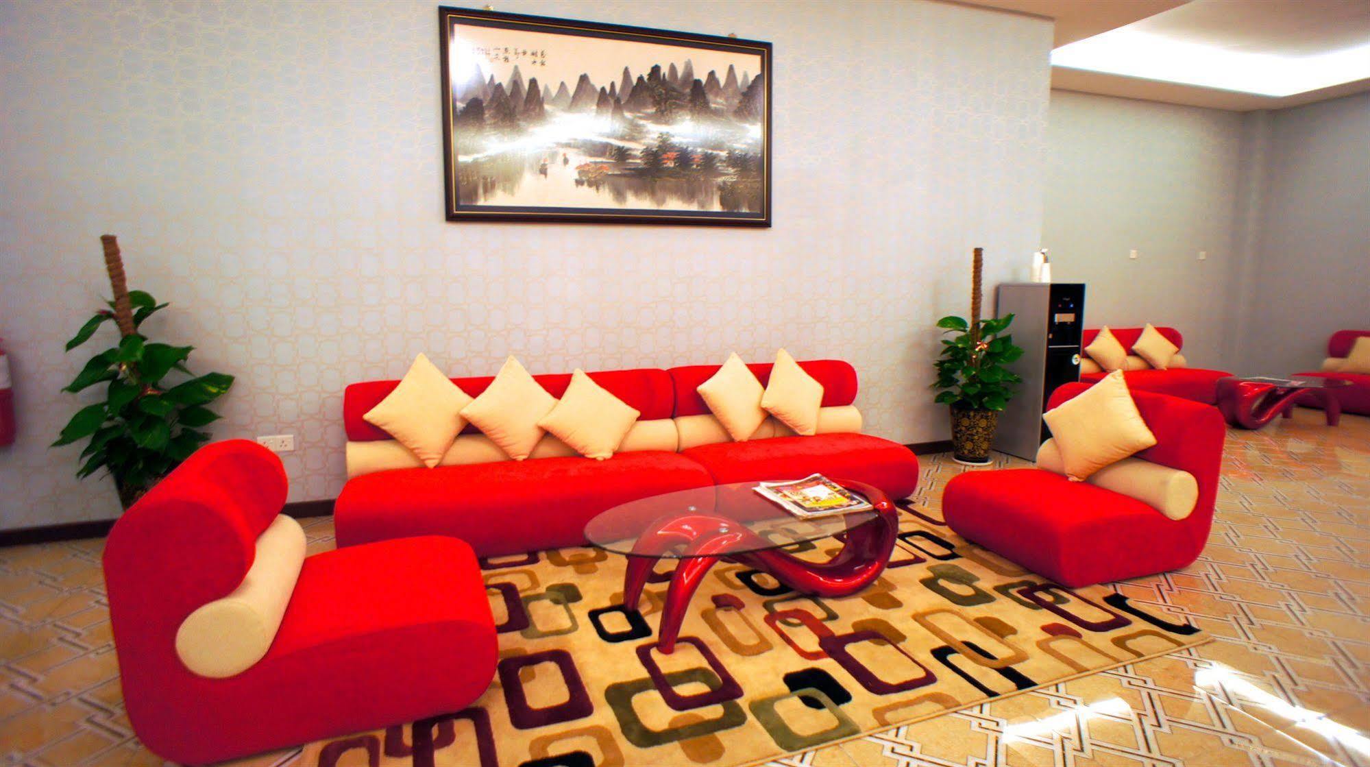 Hotel Zamburger Bukit Indah Τζόχορ Μπάχρου Εξωτερικό φωτογραφία